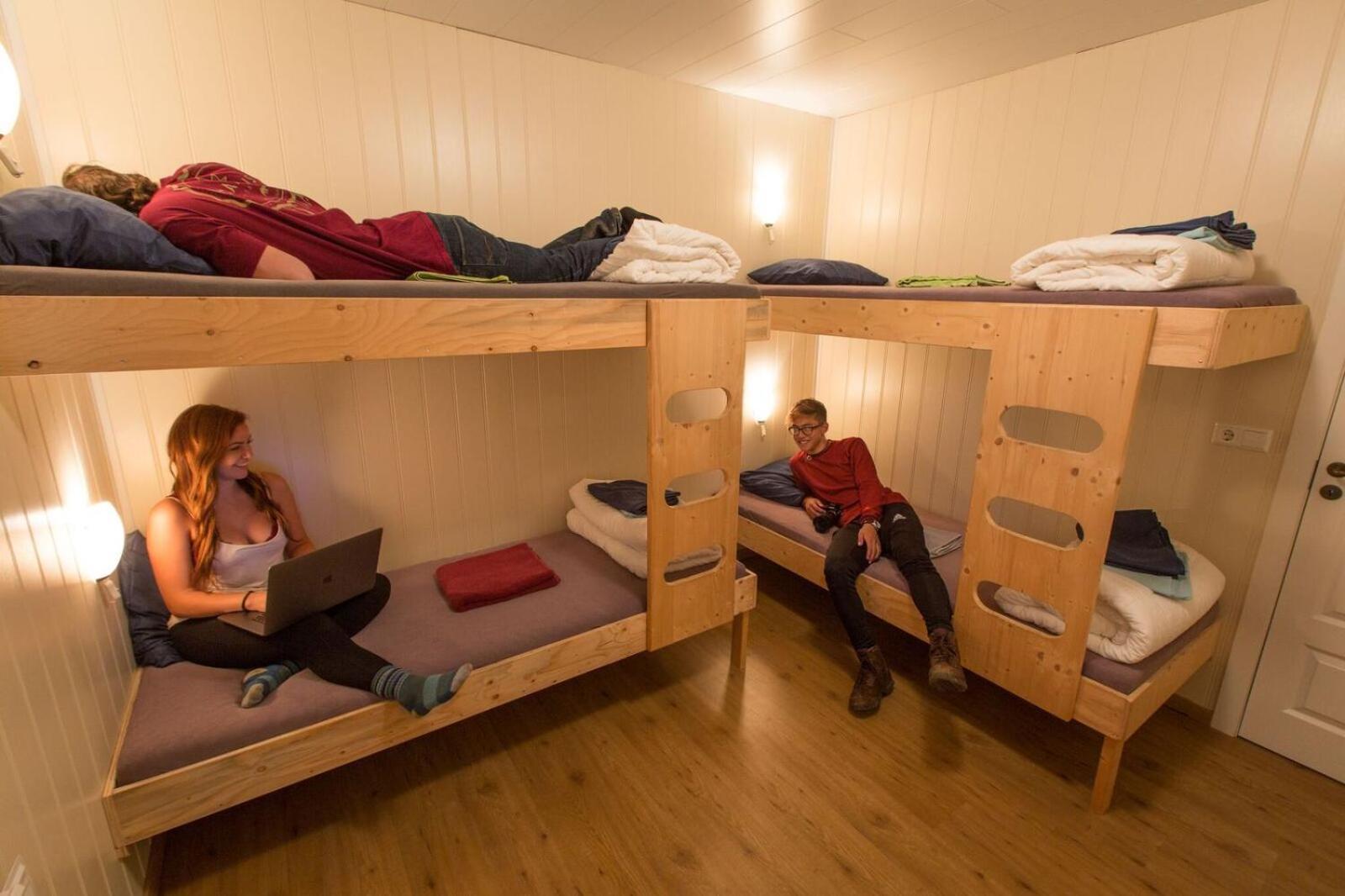 Vik Hostel ภายนอก รูปภาพ