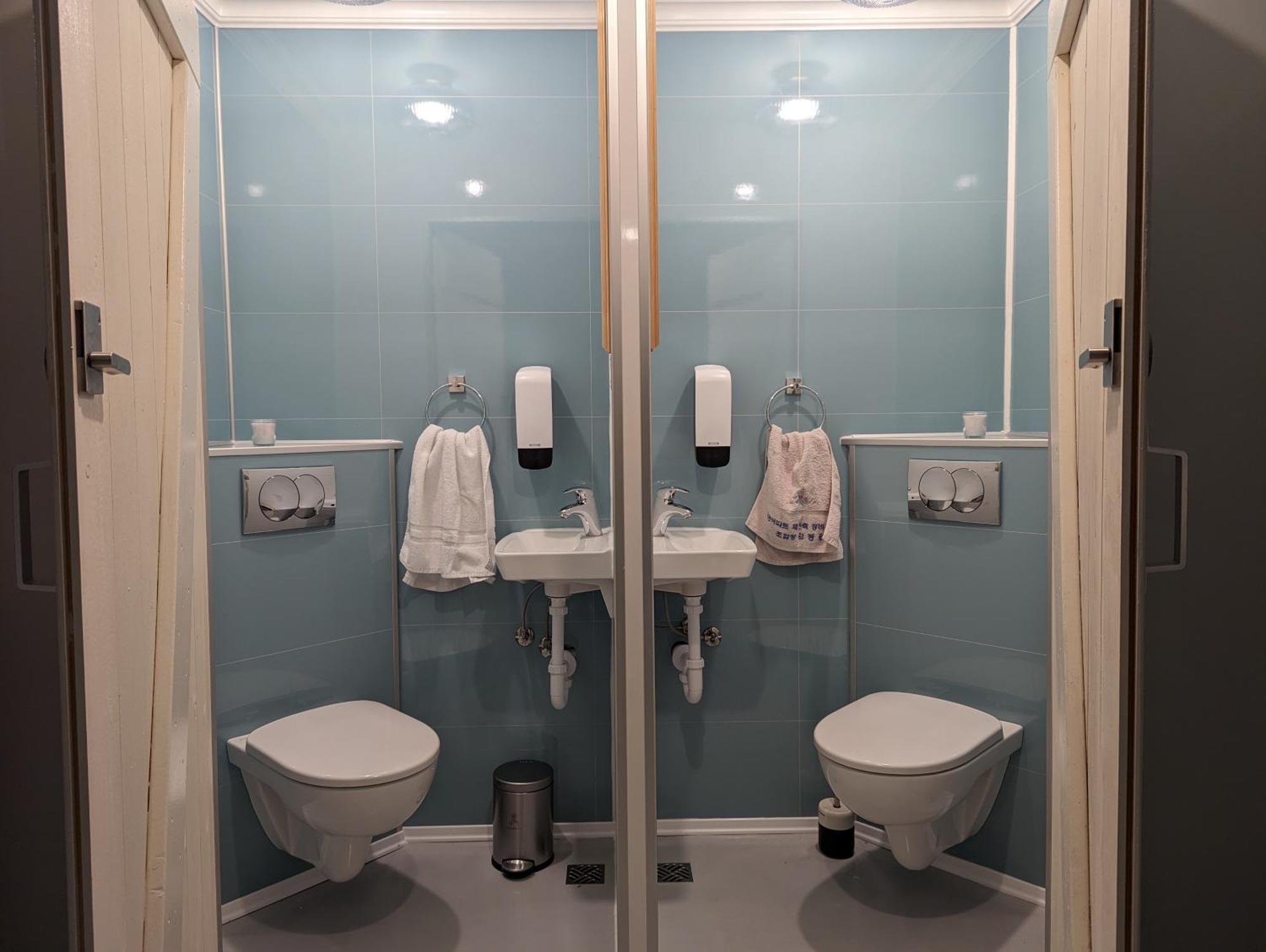 Vik Hostel ภายนอก รูปภาพ