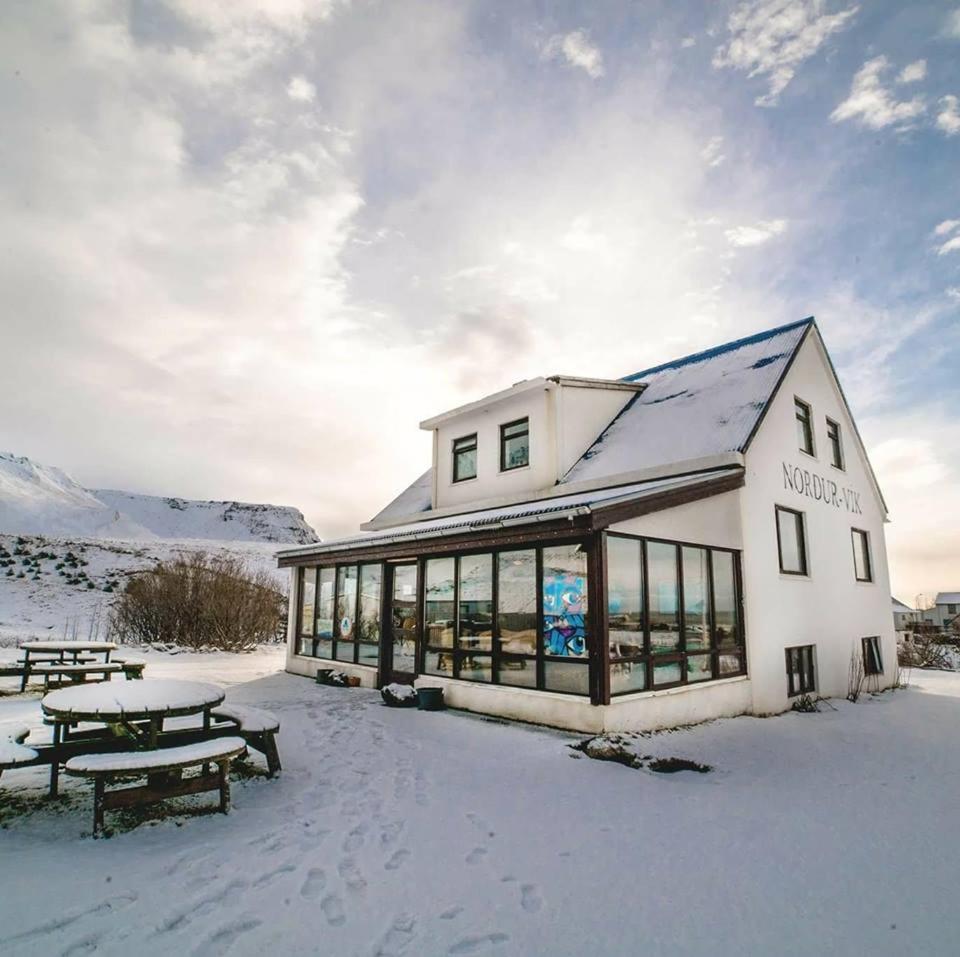 Vik Hostel ภายนอก รูปภาพ